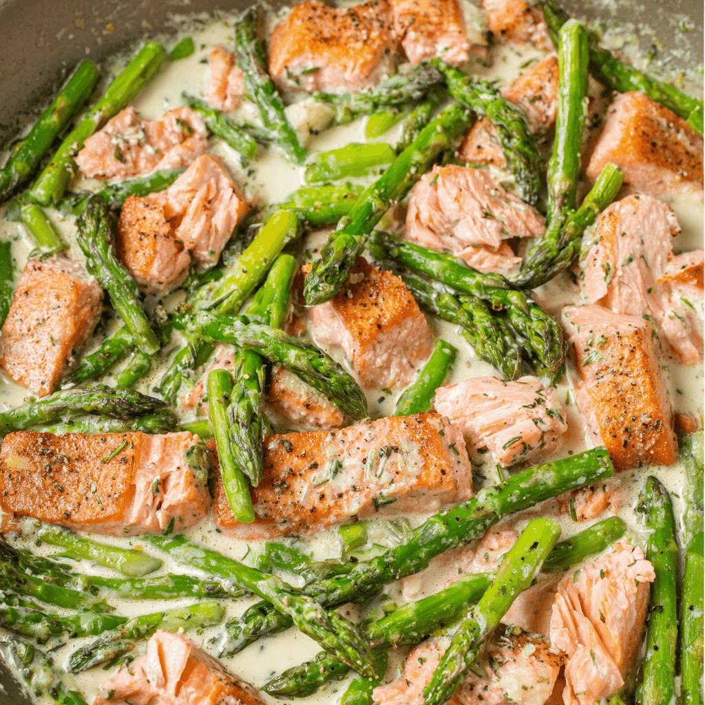 Heavenly Creamy Asparagus Salmon Pasta (30-Minute Meal) 1 Heavenly Creamy Asparagus Salmon Pasta (30-Minute Meal) Asparagus Salmon Pasta Recipe1